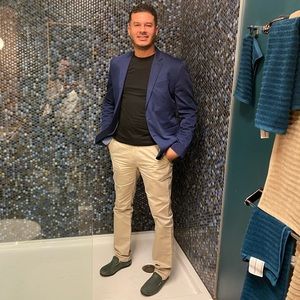 Meet your Posher, Tarik